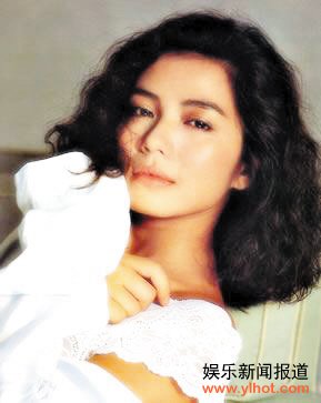 �ӳ��죺��۱�������Ů